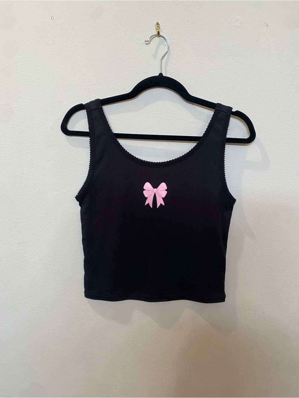 Obsessive Love Black Tank Top with Pink Bow Graphic and Scalloped Trim